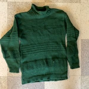 Comfortable Vintage Green Turtleneck Sweater